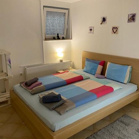 Room Julija Жировниця Екстер'єр фото