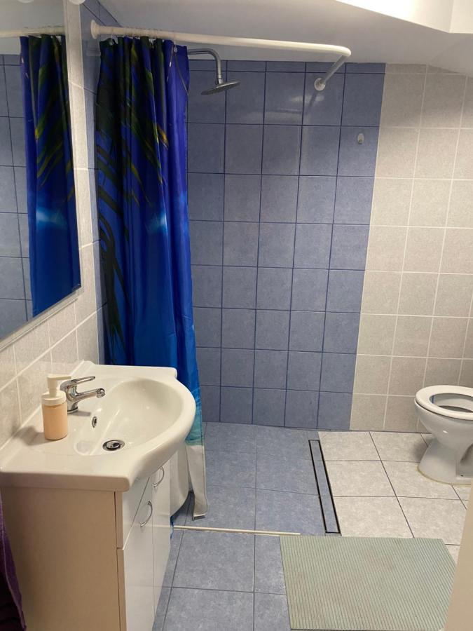 Room Julija Жировниця Екстер'єр фото